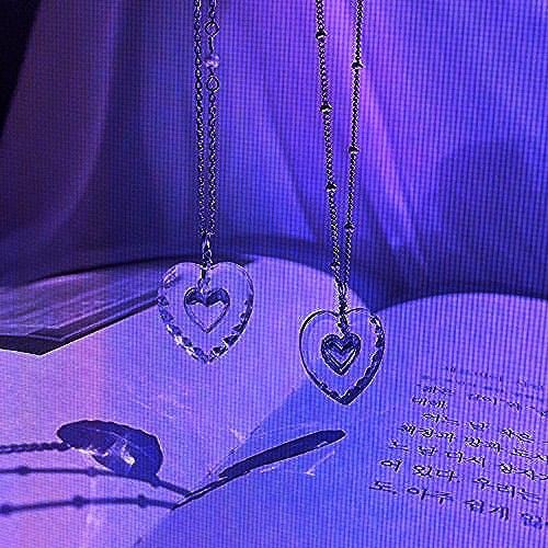 midnight_moonli's tweet photo. *♡︎☾︎ apresentação #writertwtbr

Oooi :D Eu sou ê Mimoon
• tenho 17 anos
• meus pronomes são elu/ela
• estou escrevendo algumas histórias e pensando em fzr novas 
• gosto de fazer uns poeminhas tmb

Prazer em conhecer vcs <3 https://t.co/gwPLffNupY