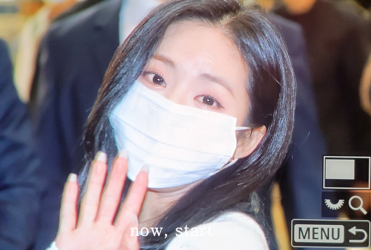 now_start_9's tweet photo. 221006 김포공항 박지원 pre

#프로미스나인 #fromis_9
#박지원 #지원 #jiwon

잘 다녀와~🍀❤️😭 https://t.co/ZEjG9uG3OD