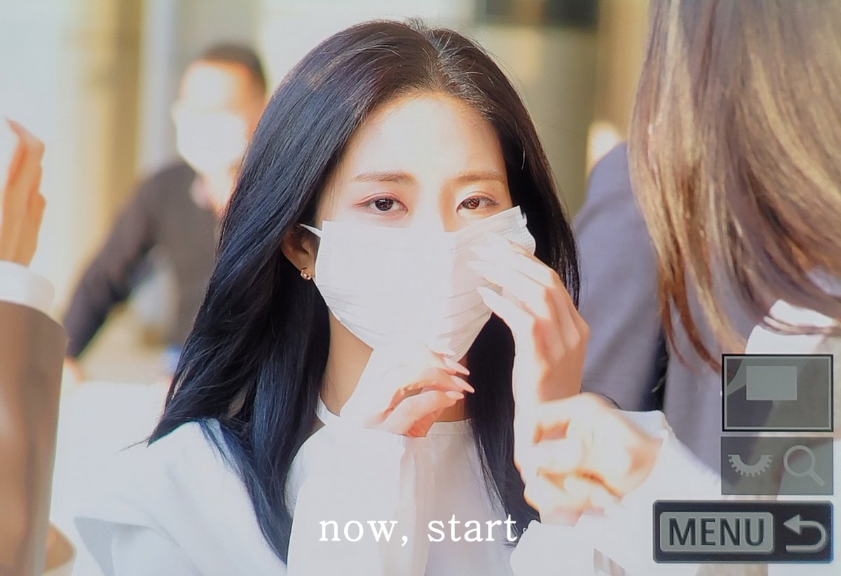 221006 김포공항 박지원 pre

#프로미스나인 #fromis_9
#박지원 #지원 #jiwon

잘 다녀와~🍀❤️😭