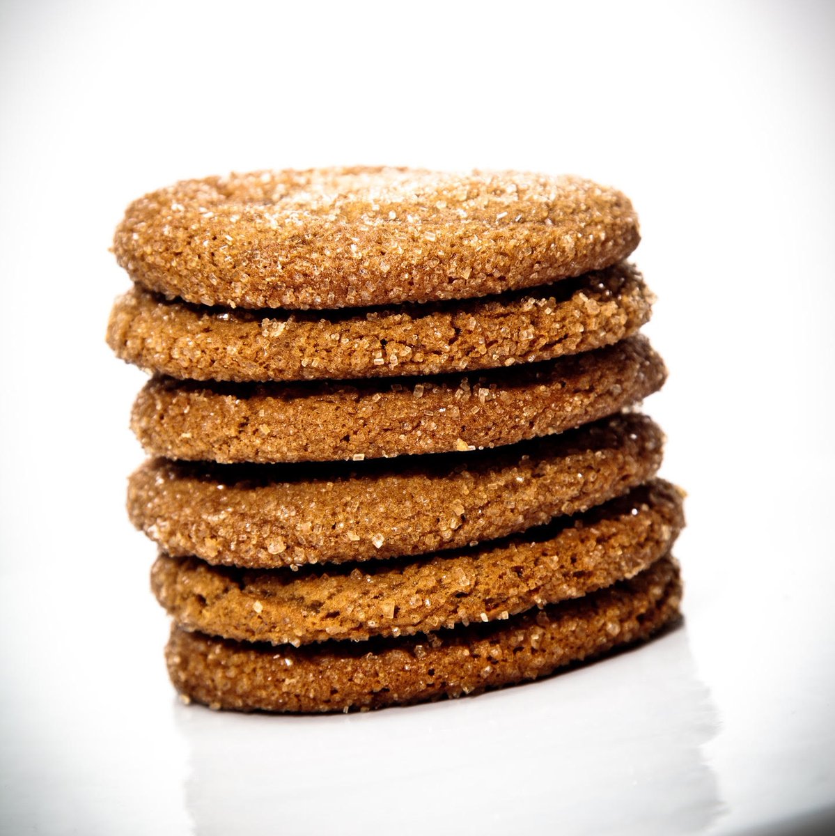 SayMyNamePR's tweet photo. Recipe pitching is always just a little more fun in the Fall. These Ginger Molasses Cookies from @fluffbakebar are a prime example🤤
#publicrelations #media #marketing #womeninpr #publicrelationsagency #socialmedia #socialmediamarketing #press #mediarelations #austinpr https://t.co/VefQtjDlJz