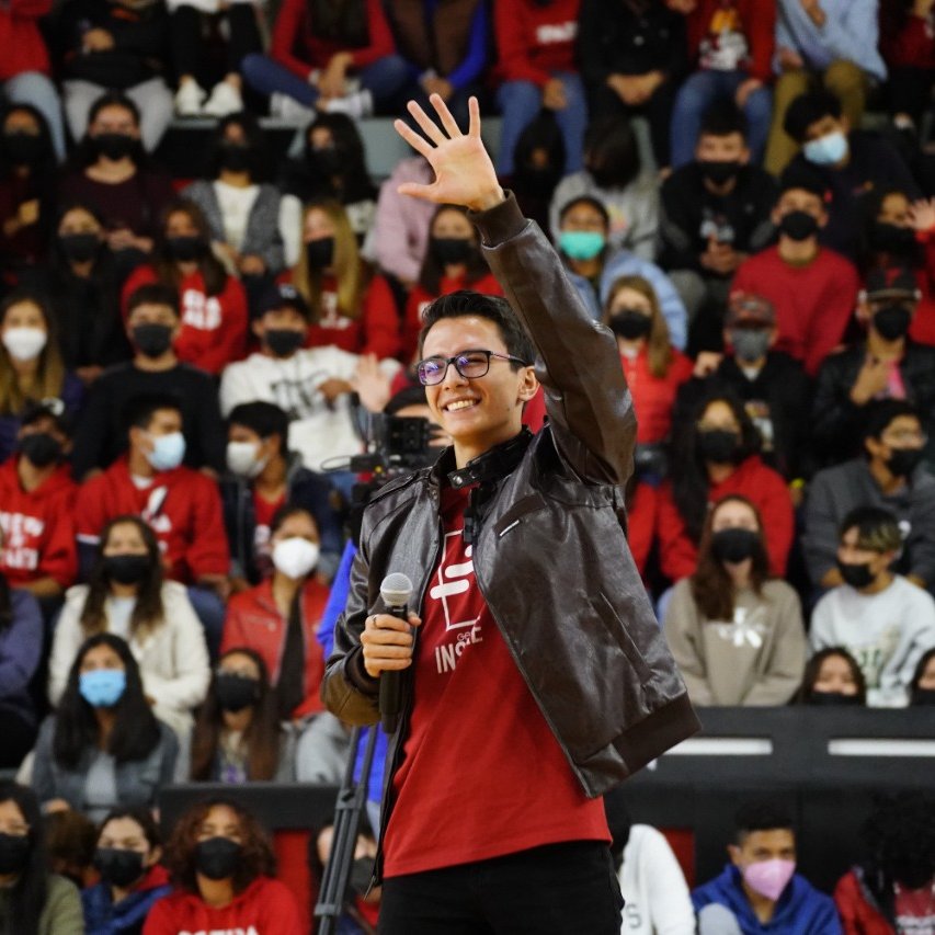 PrepasUPAEP's tweet photo. Así vivieron nuestros estudiantes el cierre de #DIS50⚡️en @PrepasUPAEP. ¿Fuiste parte de la transormación? https://t.co/6Cl5PJMx3x