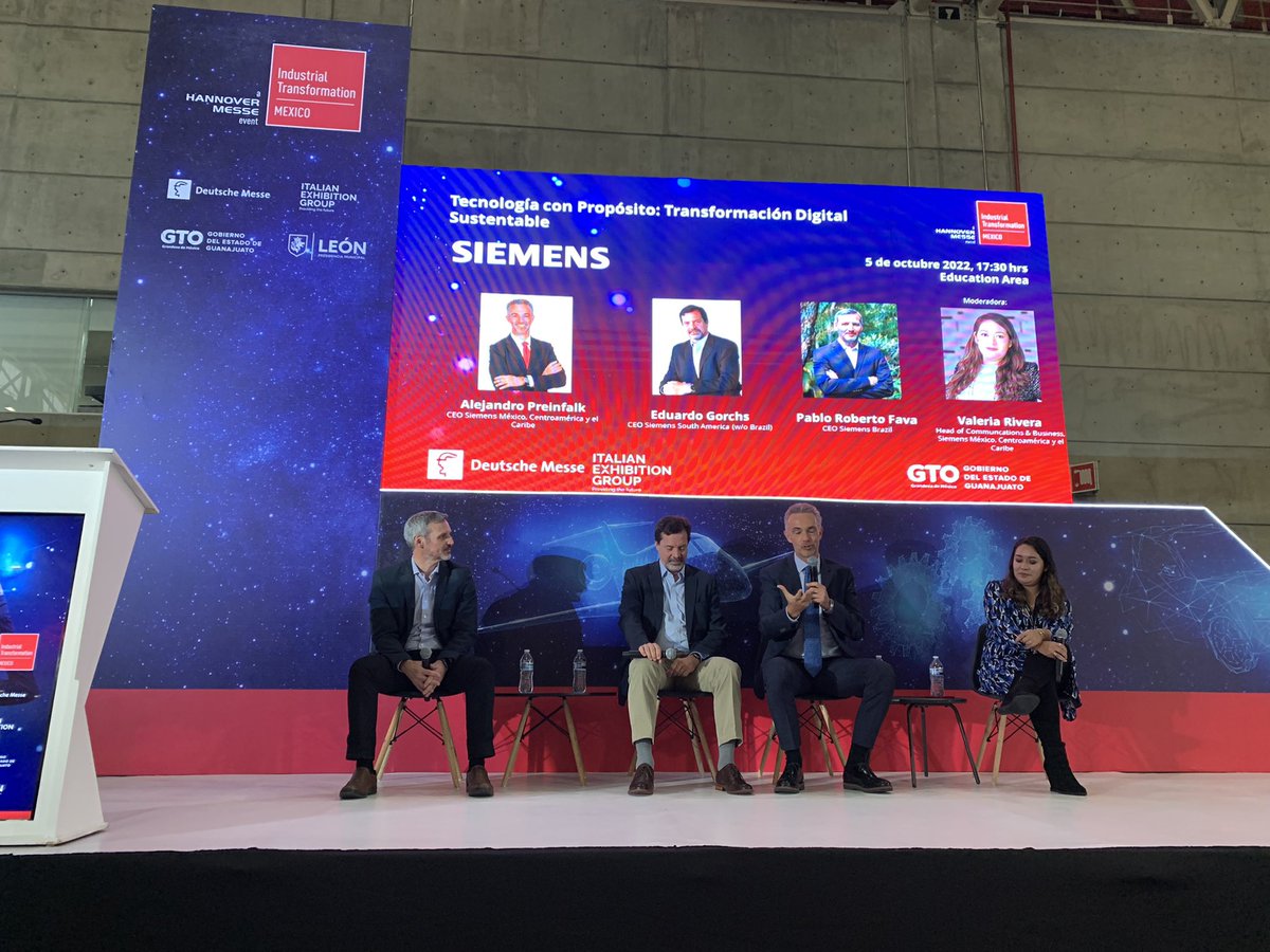 CaroSerranoGlez's tweet photo. @Siemens_Mexico @apreinfalk @egorchs @pablorobertofava @Indtransmex @dpl_news La generación de los datos. #tecnologia #mentefactura #redinteligente https://t.co/8DfsFwSfUI