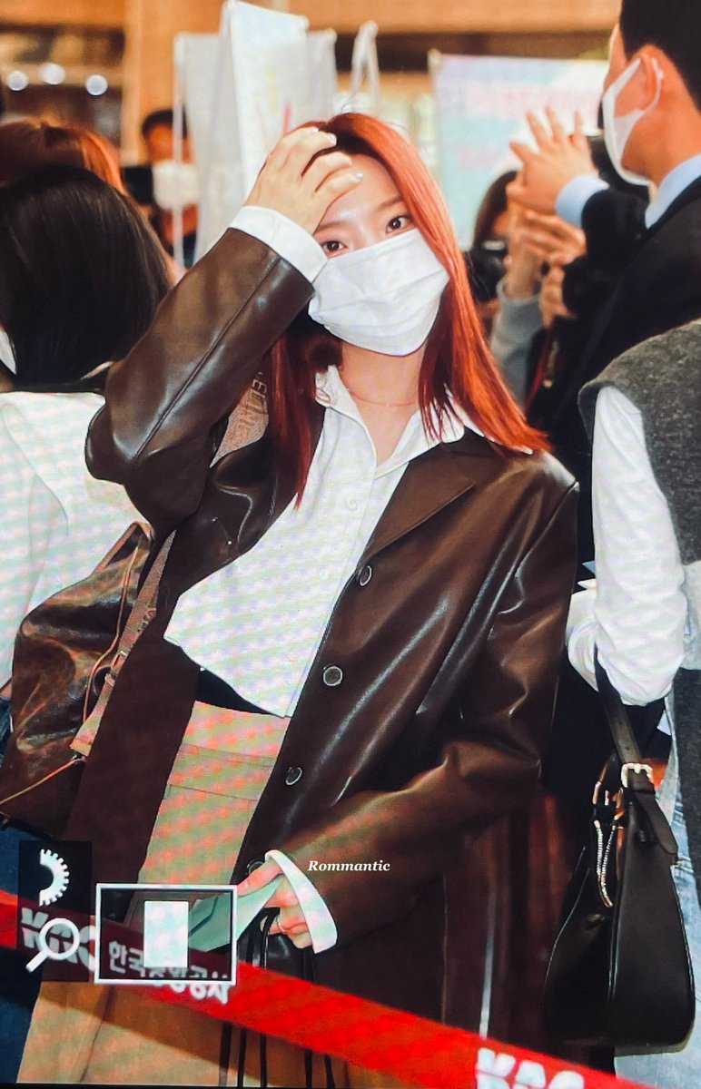 Rommantic0107's tweet photo. 221006 새롬 
#새롬 #이새롬 #Saerom
#프로미스나인 #FROMIS_9 https://t.co/EUwjkN6ykN