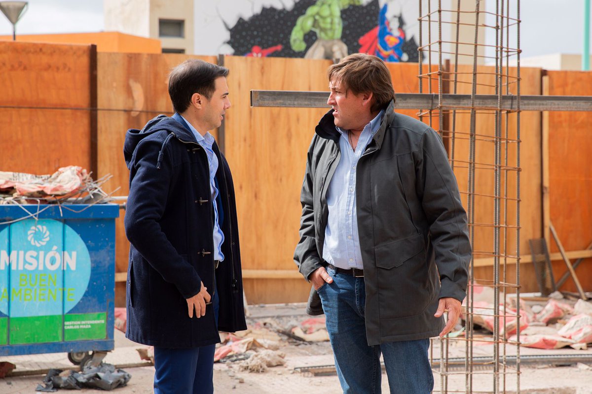 LuisHernanRueda's tweet image. En la mañana de hoy visité al intendente de Angaco, @carlosmazaeze.  Recorrimos obras de remodelación que se están llevando a cabo en el edificio municipal. 
También visitamos algunos de las obras que se están ejecutando en distintas partes del departamento.
#angaco  
#sanjuan