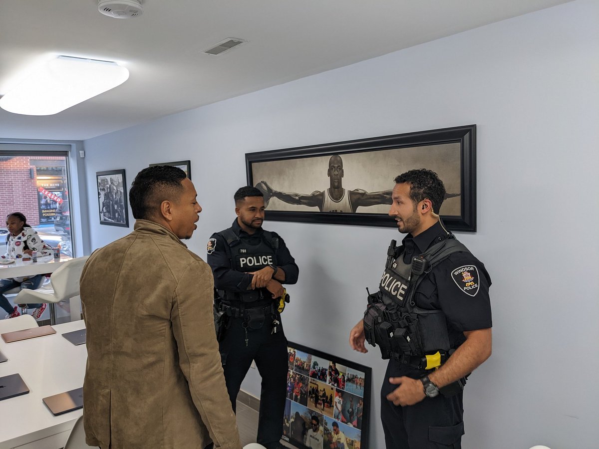 Windsor Police Community Services Branch (@winpolicecsb) on Twitter photo #thespot welcomes youth of the #mh100 program. Offering a safe space to train the mind and body #YQG <a href="/WindsorPolice/">Windsor Police</a> <a href="/Adjetey_wps/">Constable Adjetey-Nelson</a> #thespot welcomes youth of the #mh100 program. Offering a safe space to train the mind and body #YQG <a href="/WindsorPolice/">Windsor Police</a> <a href="/Adjetey_wps/">Constable Adjetey-Nelson</a>