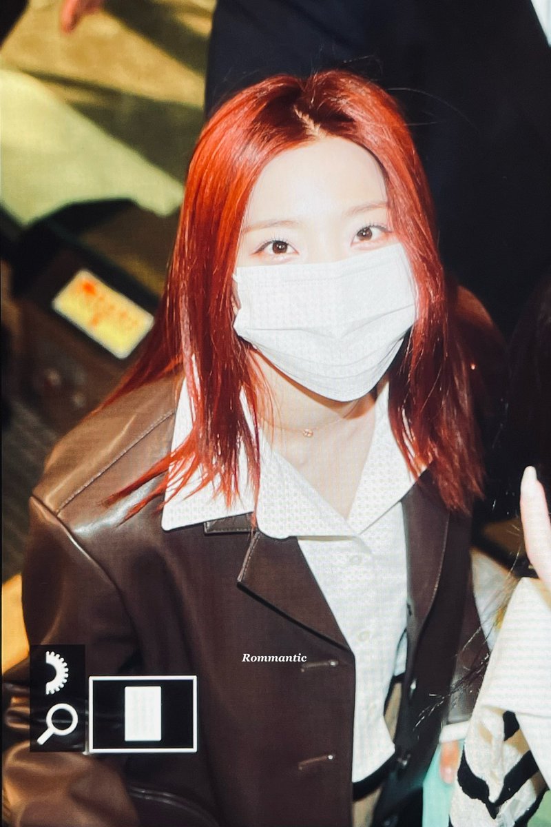 Rommantic0107's tweet photo. 221006 새롬 
#새롬 #이새롬 #Saerom
#프로미스나인 #FROMIS_9 https://t.co/fHhWFN2k7d