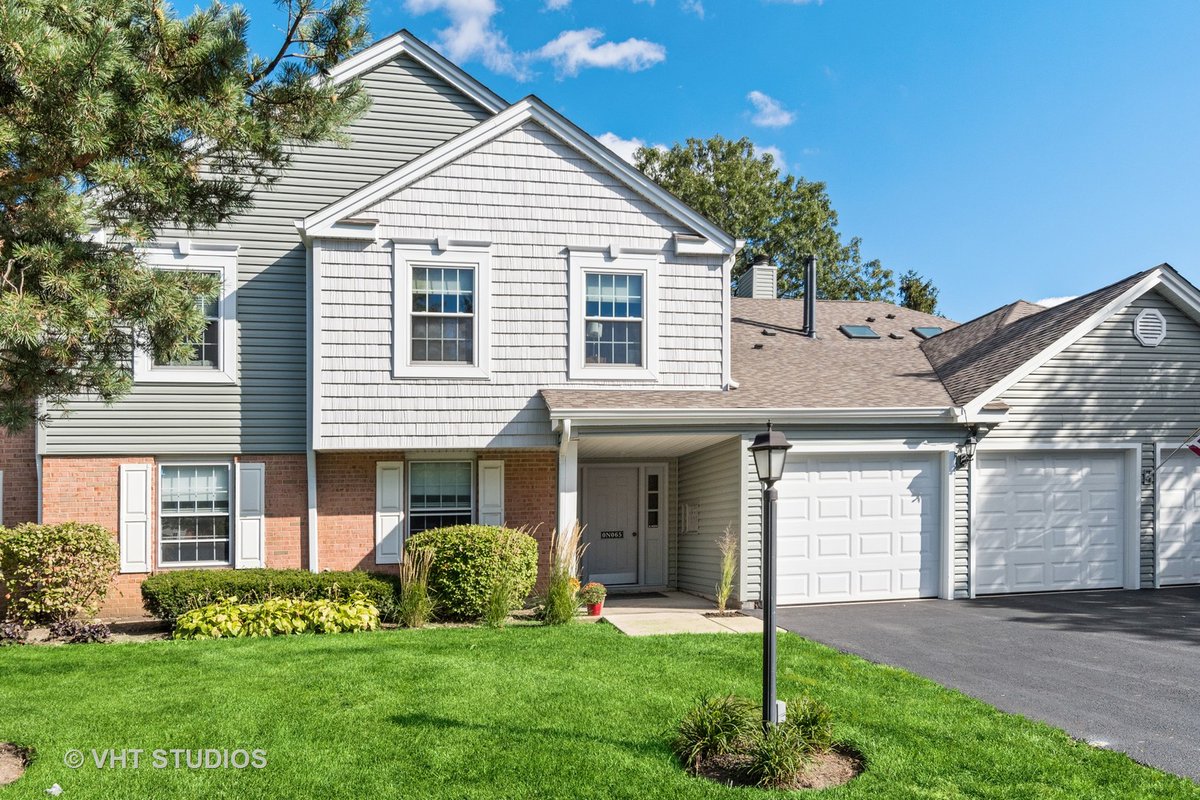 Julie Roback tweet media