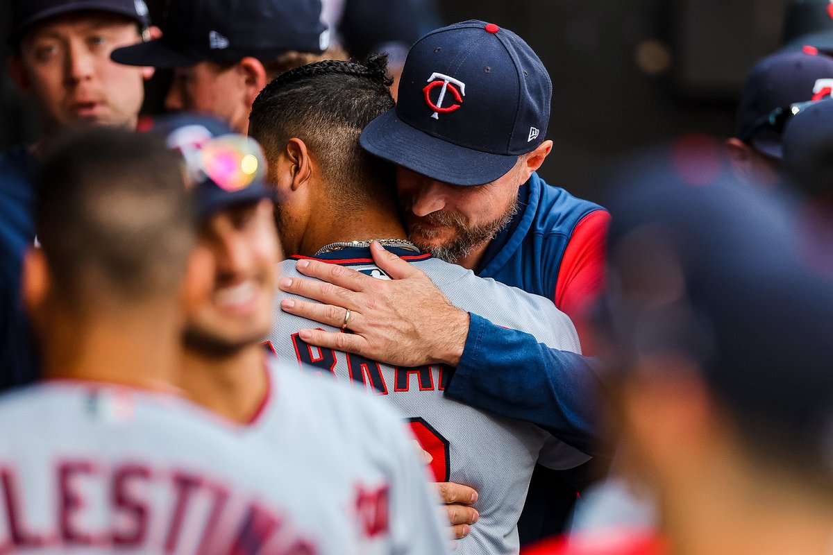 Twins's tweet photo. So proud of you @Arraez_21 🥹 https://t.co/5A25bKeAry