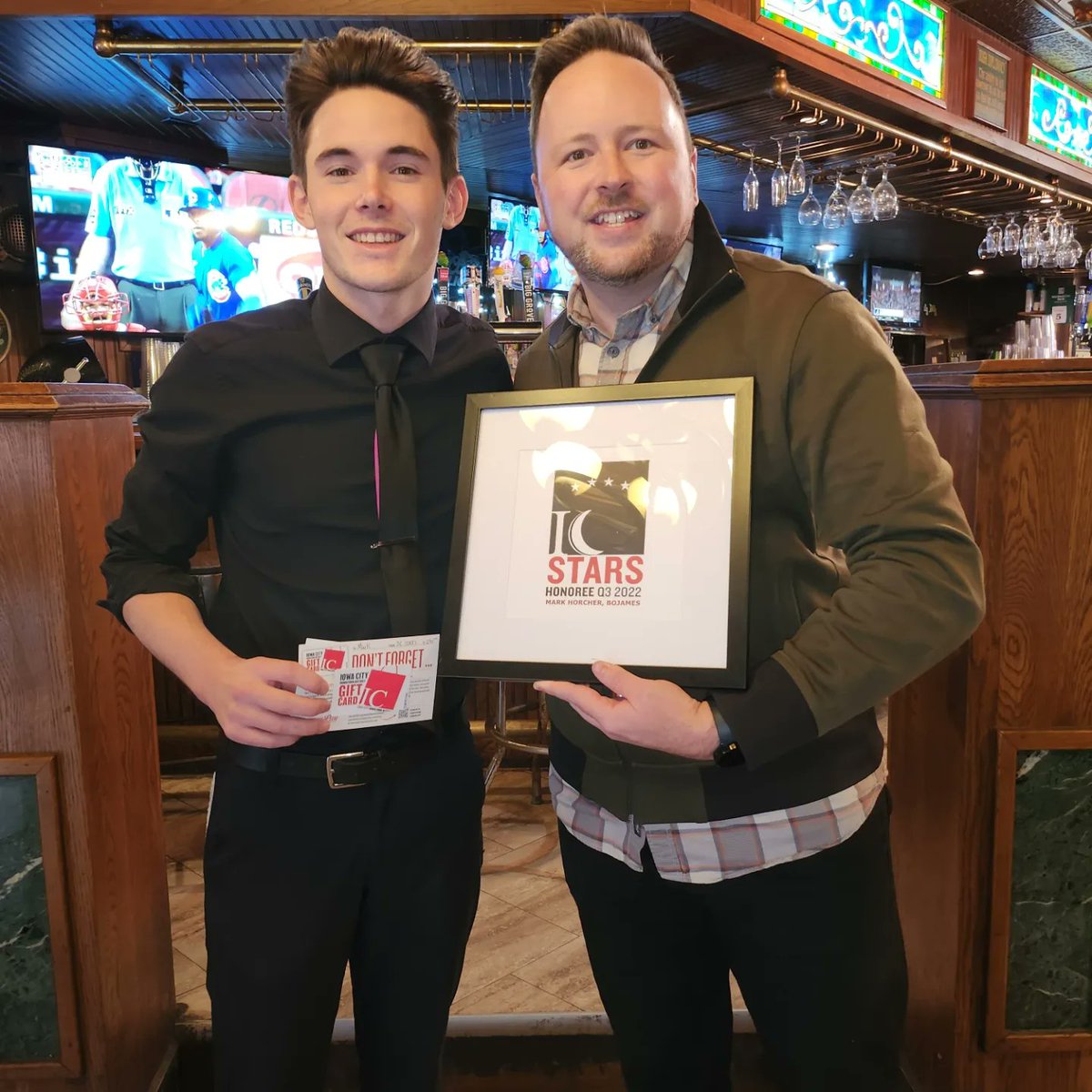 NightMayor_IC's tweet photo. 1/6
Congratulations Mark! You're an IC STAR! IC STARS is an employee recognition program to elevate nightlife employees who demonstrate/have a determined/exceptional work ethic and help contribute to the @ICDowntown nightlife goals to make Downtown clean, safe, and vibrant! https://t.co/KaqDChm48d