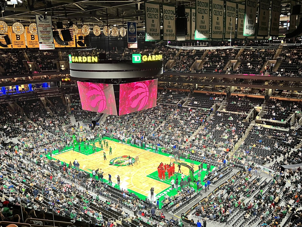 BriMarieD's tweet photo. Home sweet home☘️ #FreeisForMe #Celtics #preseason #Bleedgreen 
Ps. I’ll upgrade my seat by half 😇😎 https://t.co/nYqkhJuzd3