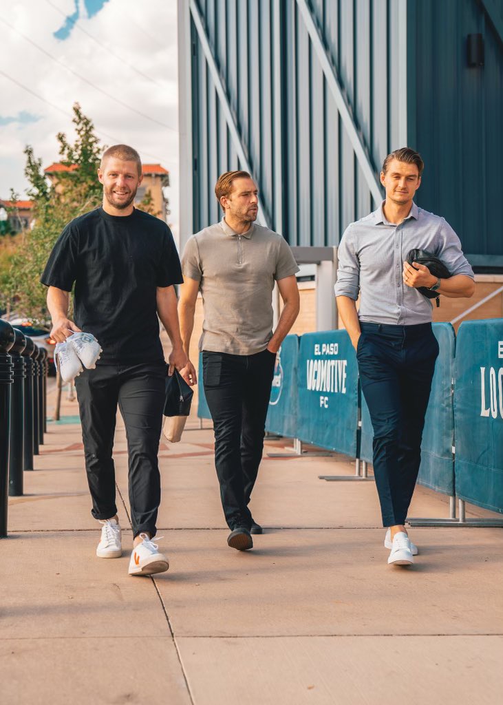 eplocomotivefc's tweet photo. Look who just pulled up to the function 📸

#Push4Playoffs #VamosLocos #VamosElPaso https://t.co/mLtYy1iX0z