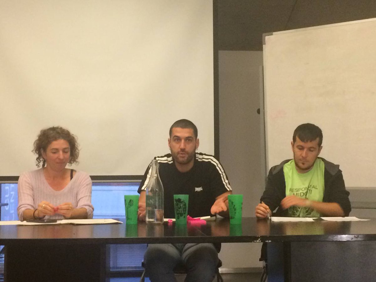 cuparbucies's tweet photo. Avui hem estat presents a l'acte a Hostalric en contra del gasoducte MidcAT. El camí no passa per macroprojectes que destrossin la terra, sinó per una transició energètica justa!
#NoMidcat https://t.co/m1BaysLcRH