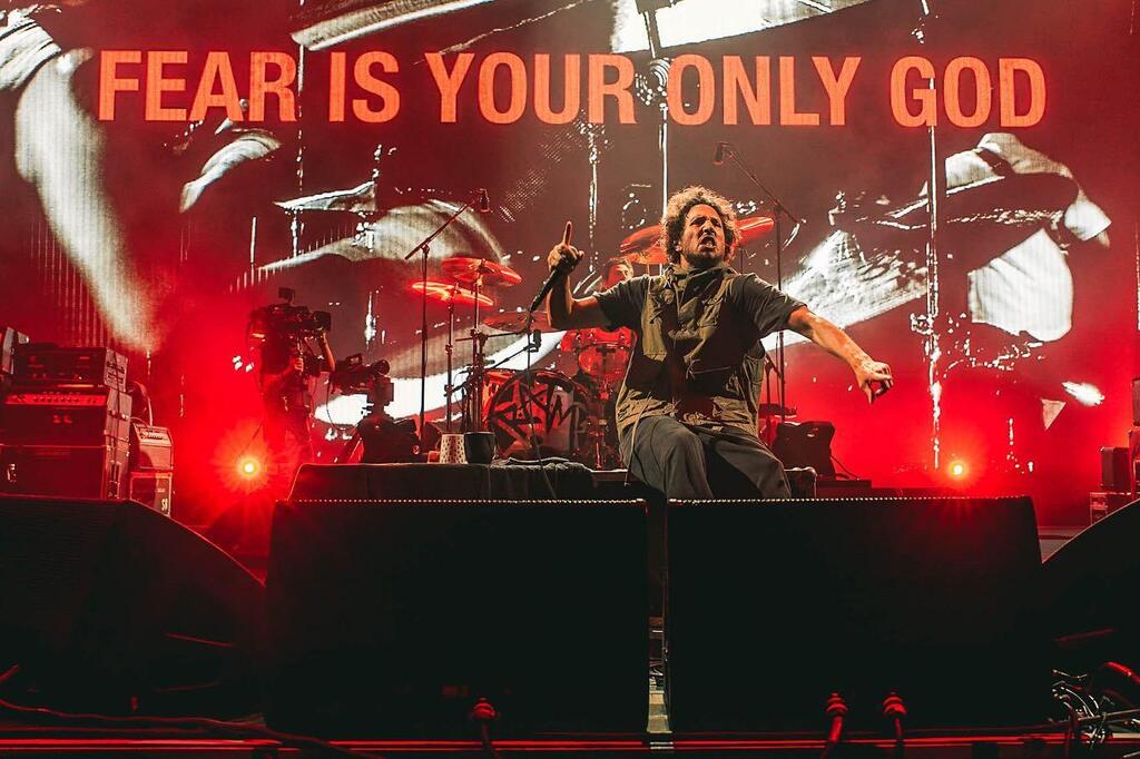 Bummed to hear that @rageagainstthemachine has cancelled all 2023 tour dates! Get well soon @thezackdelarocha Here are some snaps of the final show of 2022 at @thegarden instagr.am/p/CjV9cSGuCPc/