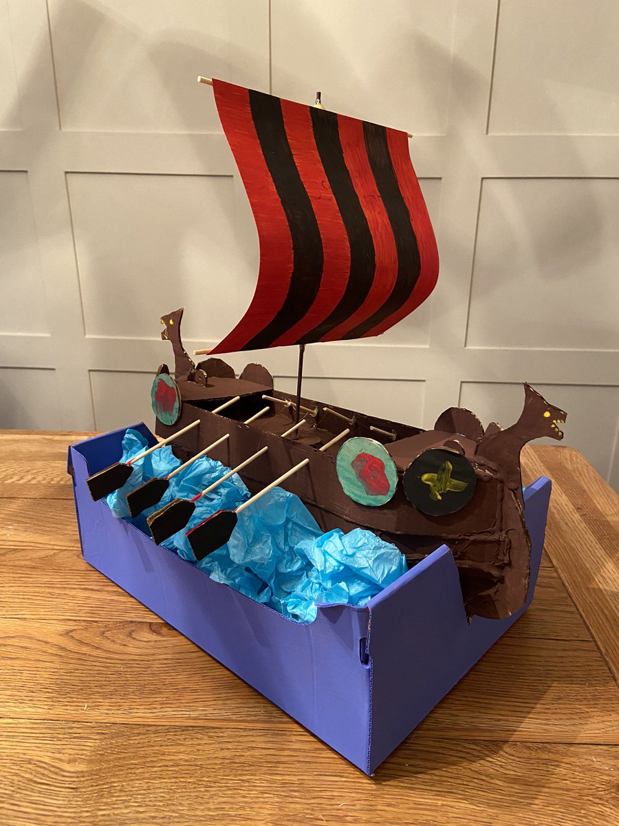 StuartyBoy7's tweet photo. Bradley’s school project: Build a Viking ship. Done in true Bradley style … in Bonnybridge colours, of course 🌊⛵️🔴⚫️ @BPSmisskeenan @BonnybridgePS @gallagherangie5 @kerrieghr25 https://t.co/1ufH06fV2q