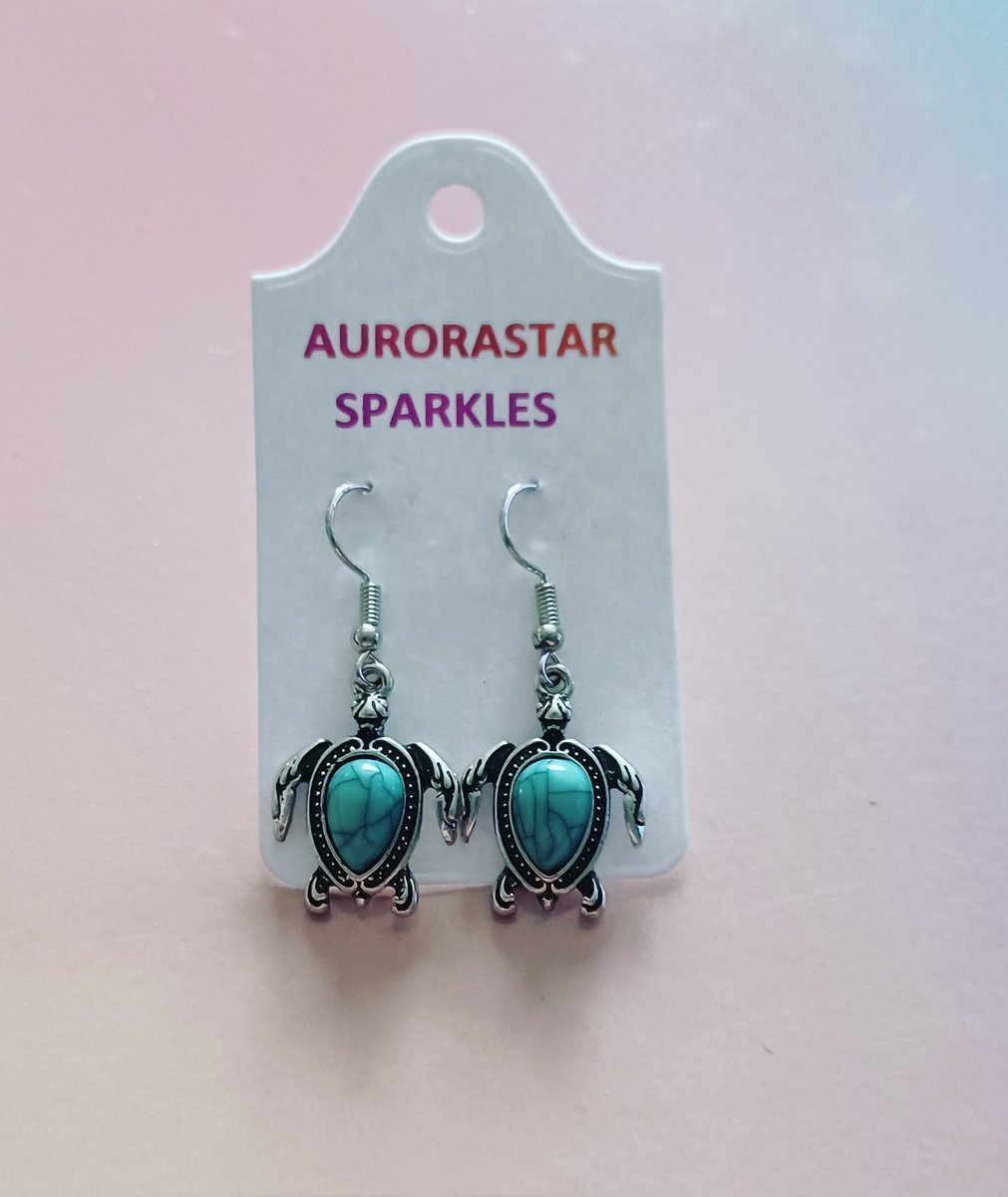 aurorastar1007's tweet photo. These cute little turtles are looking for a new home. Any takers? £5

PayPal accepted. Dm to claim 

#buymyshithour #MHHSBD #jewellery #handmade #htlmphour #handmadehour #wearethecavalry #craftbizparty https://t.co/0Trlf469bd