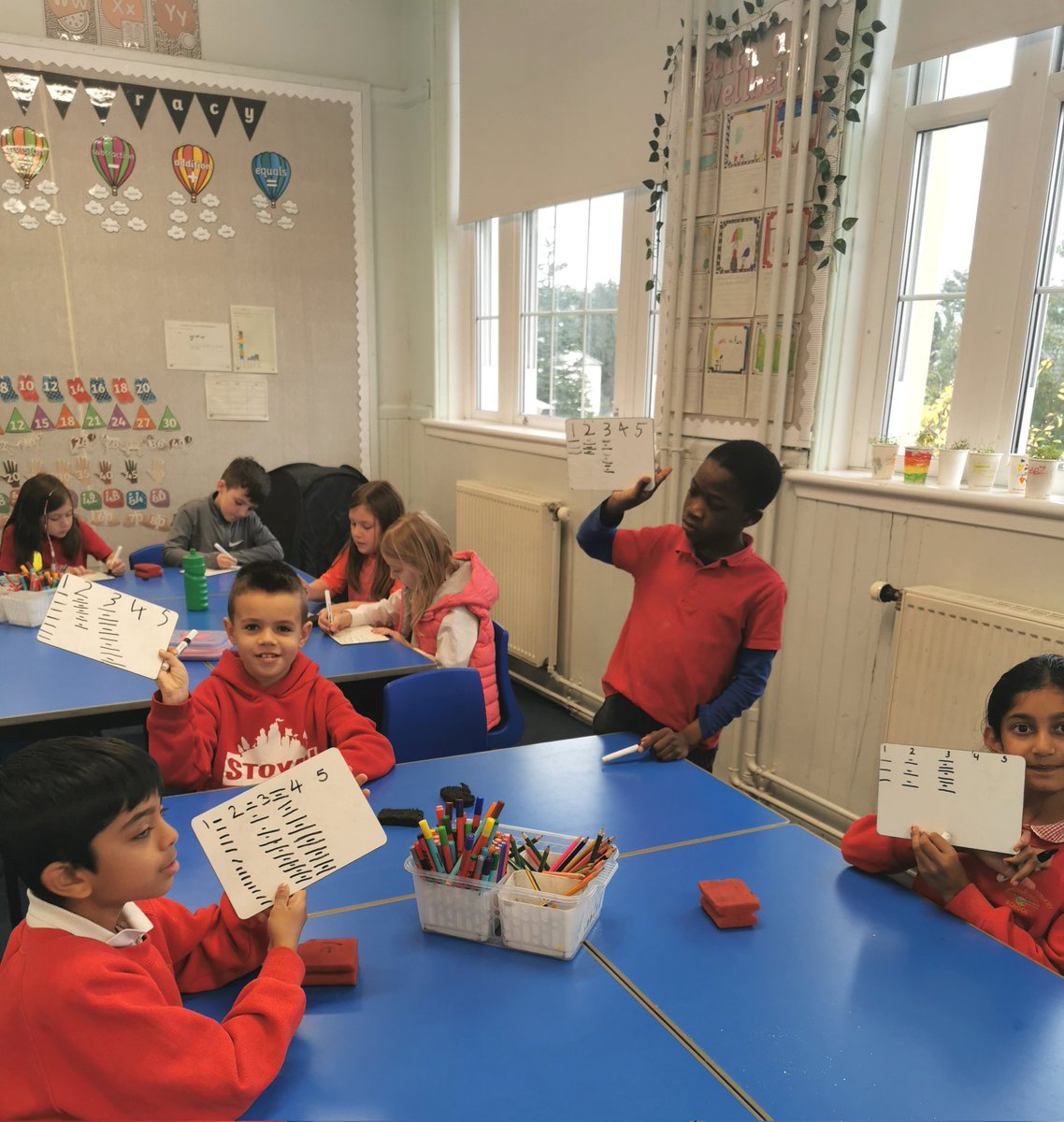 Mrs Thomson tweet media