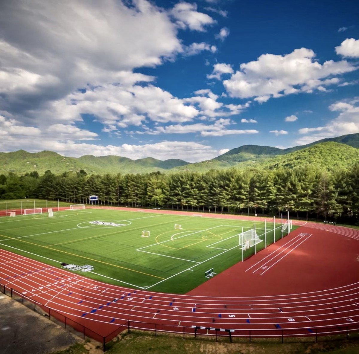 zane_hopf's tweet photo. Extremely excited and blessed to receive my first track scholarship offer to Montreat College! Thanks so much @brittenoli @coach_jdjohnson @TullahomaTrack @krispottshoward @MontreatXCTF https://t.co/GEXkiQ6ciV