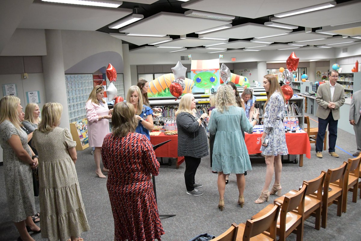 TomballISD's tweet photo. “It is a wonderful honor to have TES recognized as a PLC Model School. This recognition is an affirmation that our collaborative work by all staff members is truly working to meet our mission of high levels of learning for all students.” - Principal @CschmidtChad https://t.co/8mrDictDkH
