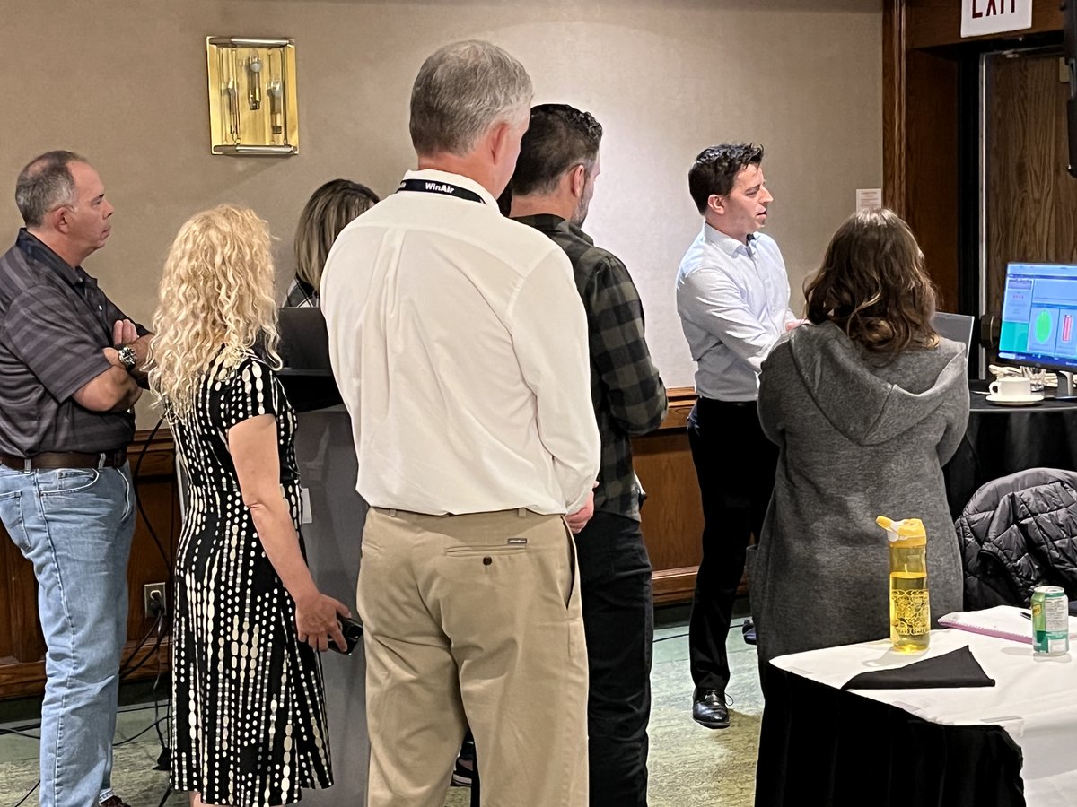 WinAir_Software's tweet photo. 💻 Our #WinAirVersion7 demo stations have been a huge hit at this year's 🛠️#WinAirUserSummit! In these images, clients review new #Software enhancements presented by #WinAir Product Specialists and #AircraftServices team members—#Read: https://t.co/uSDDgmOSys #AircraftMaintenance https://t.co/6mO9rzOob8