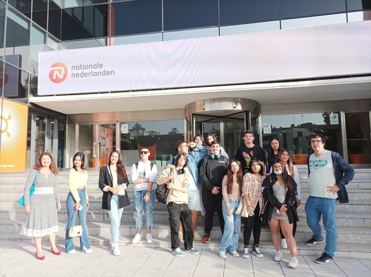 IESTETUAN's tweet photo. Alumnos de Gestión Administrativa participan en el programa Socios por un día de Junior Achievement en la empresa Nationale Nederlanden https://t.co/7UV0BdqtQh