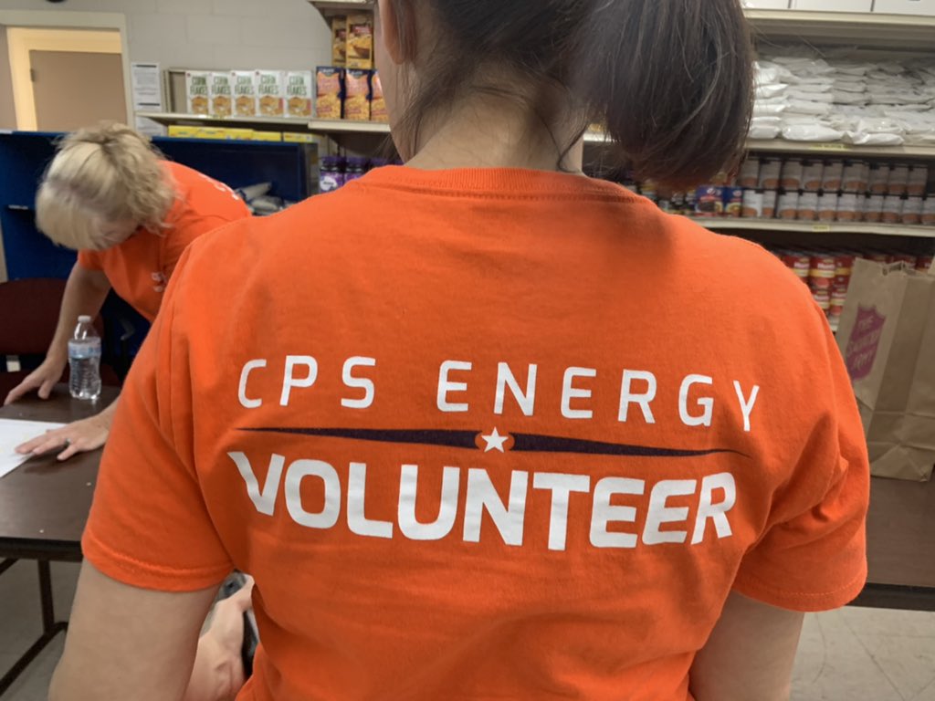 Today was a great day for volunteers! @cpsenergy made sack lunches for homeless clients and organized emergency grocery bags in our food pantry. We were also blessed with volunteers from @WellsFargo and Methodist Healthcare, who helped us prepare for our Angel Tree Program.