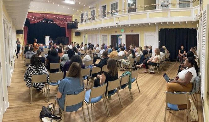 BTWA_NewHaven's tweet photo. ✨

🌟Happy World Teacher’s Day!🌟

We have the BEST at Booker T. Washington Academy! 

#bookertwashingtonacademy #btwa #openhouse #pride https://t.co/bVaAnlDUud