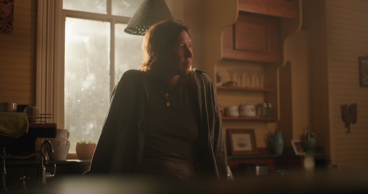 sarahcorean's tweet photo. i’ve posted em everywhere else so here they are for u as well, screen grabs from my latest short film EGGS!! and boy are they pretty!!!

shot by Joey Hunt, lit by Ethan Salinas and Kenzie Slottow, PD by Em Sturrock https://t.co/IGTFHGUiWW