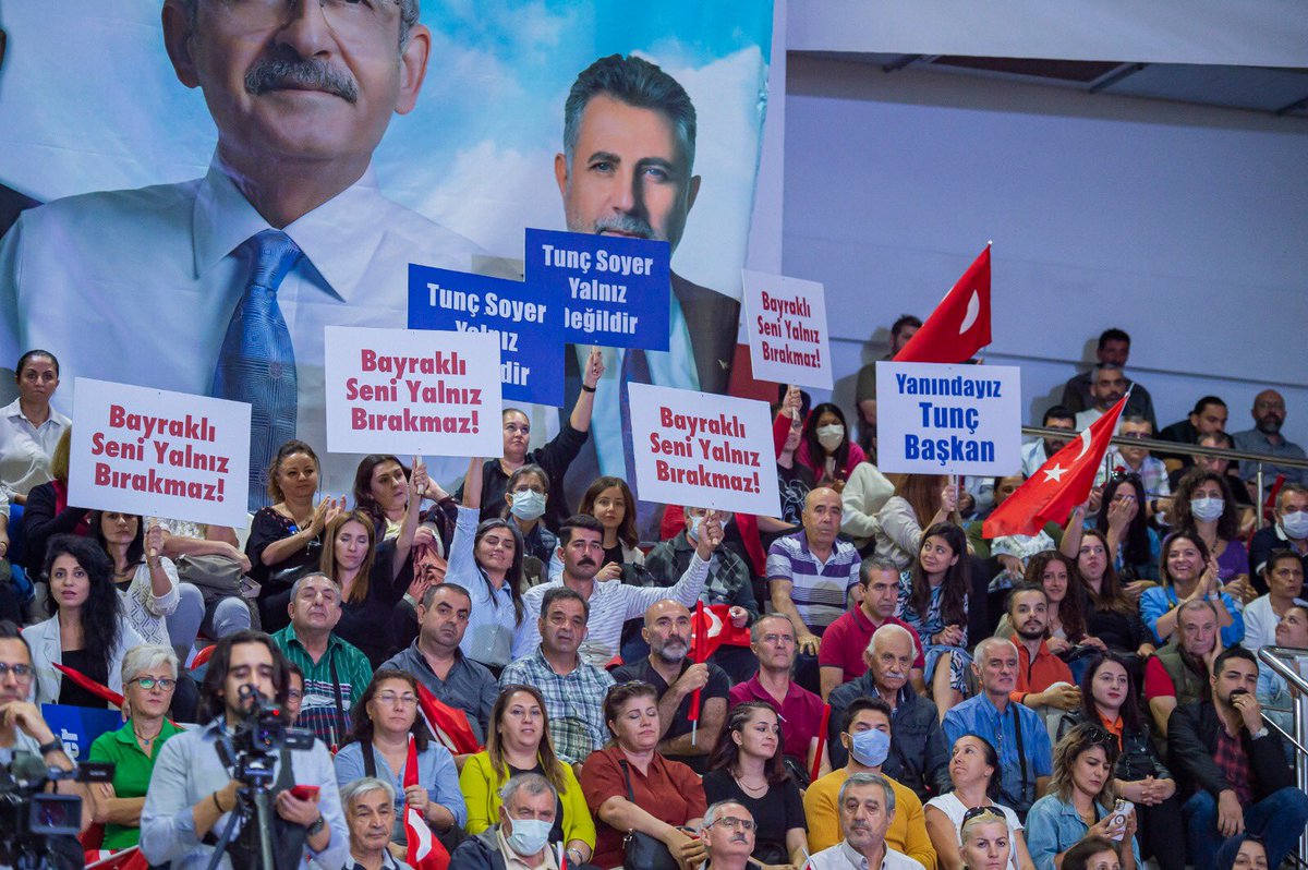 tuncsoyer's tweet photo. Vatandaşlarımızla tarihe geçecek bir imece ortaya koyuyoruz.

Kimsenin siyasi ya da ticari rantına teslim olmadan, vatandaşın gücüyle Belediye’nin kurumsal gücünü birleştirdiğimiz halk konut projesi Türkiye'ye örnek olacak. 

Hep birlikte Türkiye'ye ışık olmaya devam edeceğiz. https://t.co/nESSJM4on8