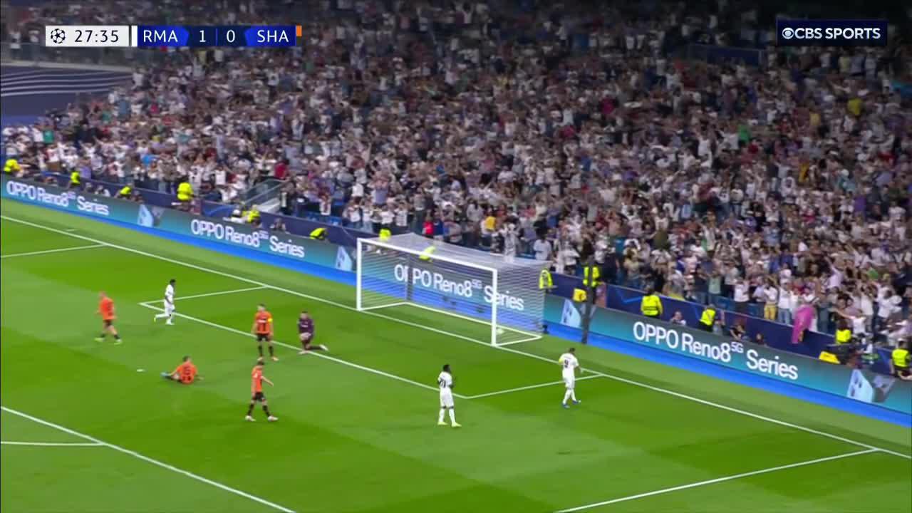 Real Madrid with an absolute BEAUTY of a team goal. 😍”