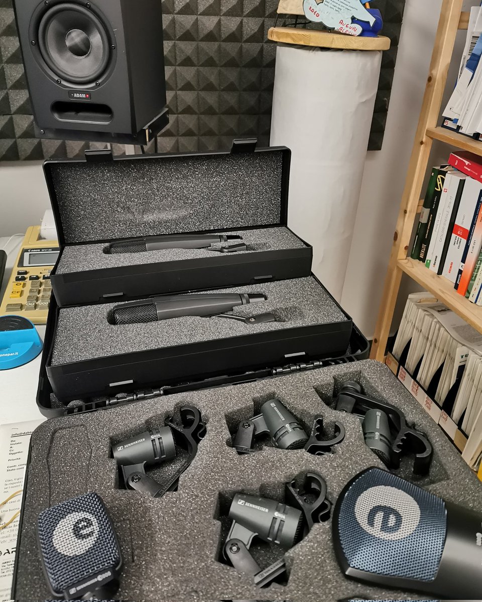 Dabtec_'s tweet photo. Si allarga la famiglia microfonica targata Dabtec Sennheiser #e901 #e906 #604 #md421 #audio #audioprofessional #servizitecniciaudiovideo #noleggio Exibo https://t.co/d9IpyyFJLu