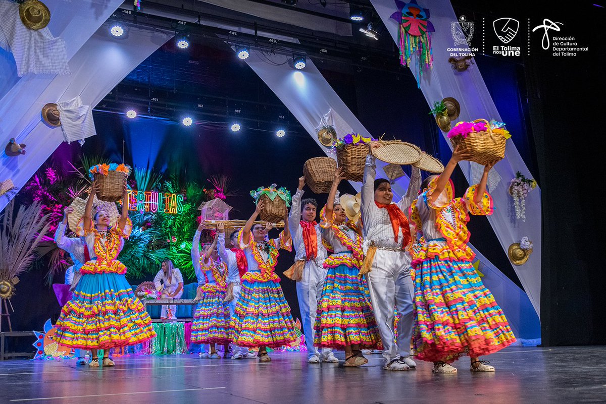 CulturaTol's tweet photo. 🥰 A la maestra de maestras, nuestra mayor admiración por su legado artístico. Celebremos juntos su natalicio este viernes 7 de octubre 👩🏻‍🦱 https://t.co/XMJRjGBHkD https://t.co/YkRZvRMiik