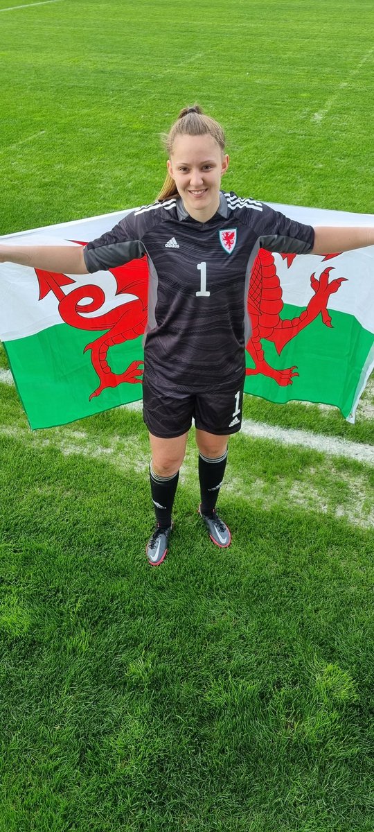 Annette Valentine tweet media