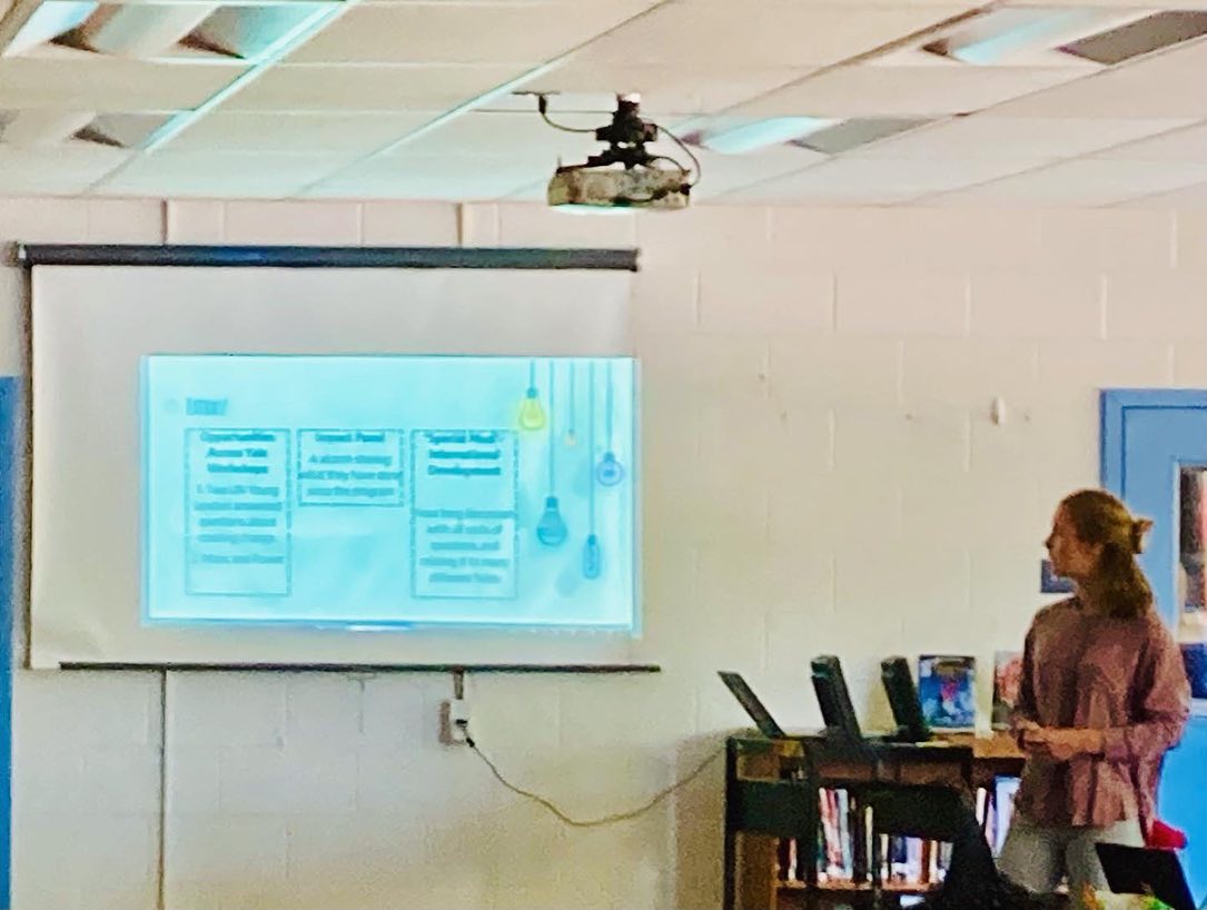 NH_GUAlliance's tweet photo. Lily Johnson, a GEAR UP New Hampshire student who attends Franklin High School, presented to her school’s staff about her awesome summer experience with Yale Young Global Scholars (@yaleygs) on Tuesday! Go Lily! 🎉 https://t.co/AV6x50Iqiq