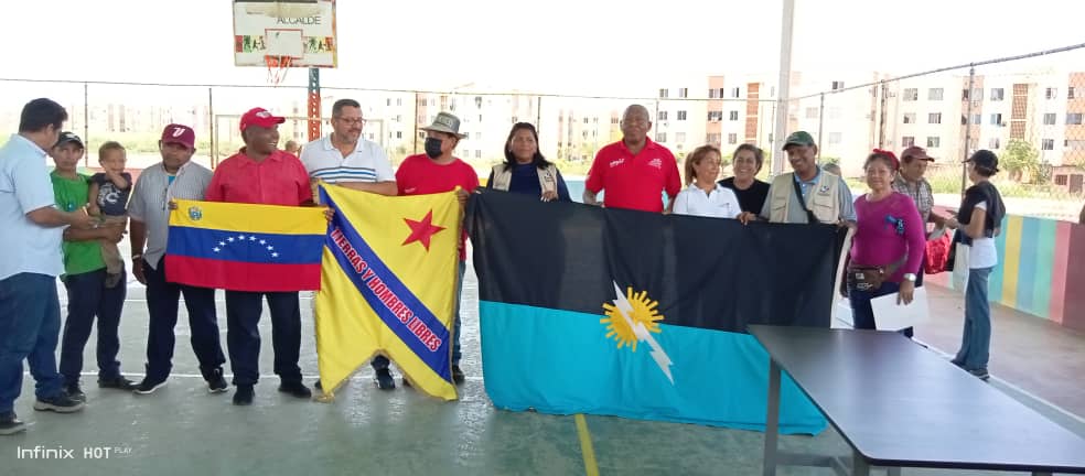 AlvarezDaniel58's tweet photo. Este 4 de Octubre se acompañó al Movimiento Campesino de Fabricio Ojeda junto a Representantes del Concejo Federal de Gobierno, para exponer Proyectos y se Dicto el Taller de Formación de Descarga de lis mismos en el sistema SINCO  @ jaquelinefarias https://t.co/HwqYVbGZIY