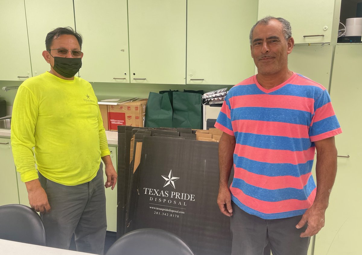 EchosHouston's tweet photo. Do you have your tickets for our Fall Food Truck Fiesta on Oct. 11th? Get your tickets today! Thank you to our incredible sponsors, Texas Pride Disposal &amp; Gold Party Pix! Our silent auction is available to preview check it out &amp; get your tickets at https://t.co/eYtWZjPBhJ https://t.co/kw4F4He947