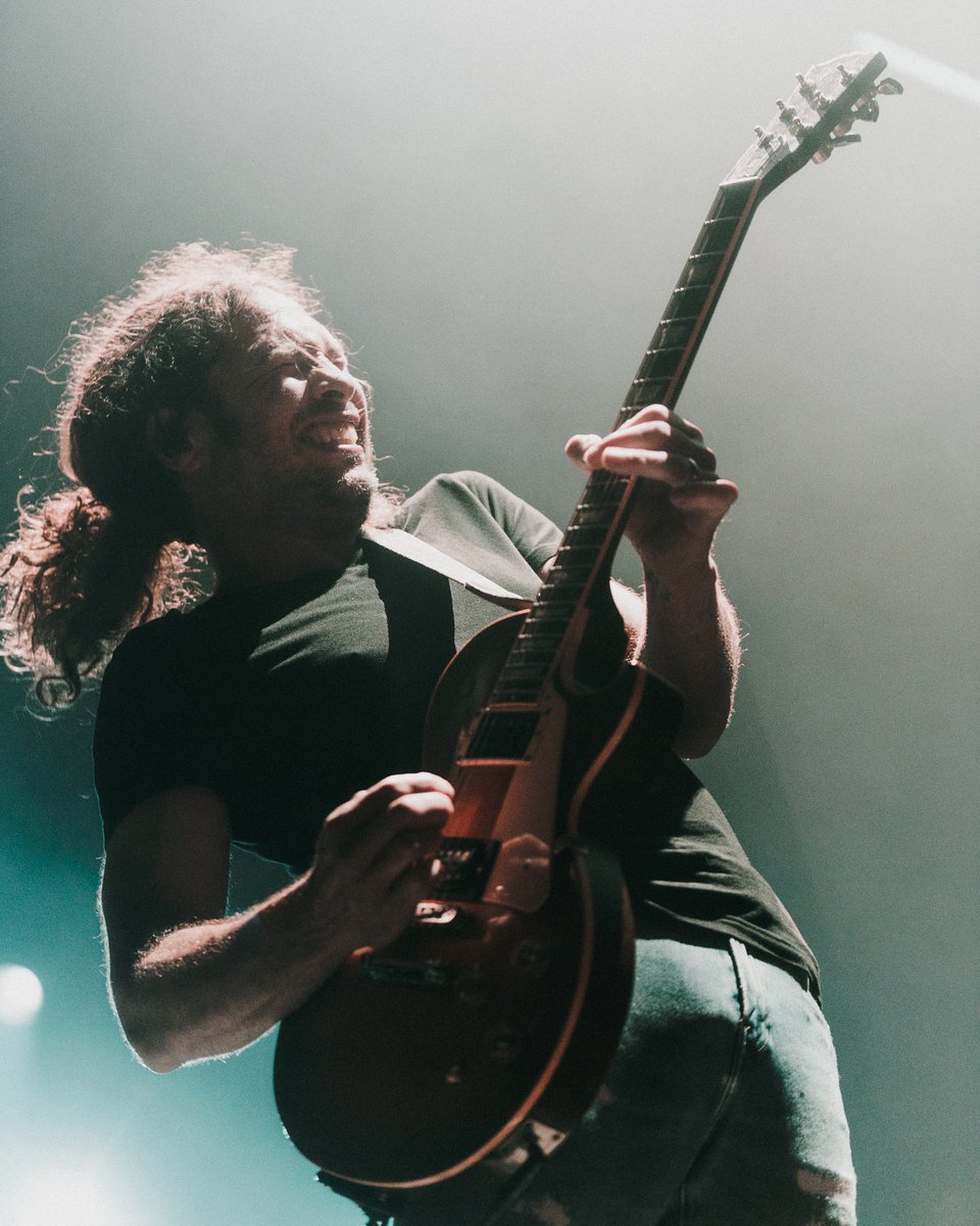 Our photo gallery from the My Chemical Romance show at the Tacoma Dome is now live! 📸: <a href="/sarinasolem/">sarina 📸</a> #MCRTACOMA amitycollection.com/photo-gallerie…