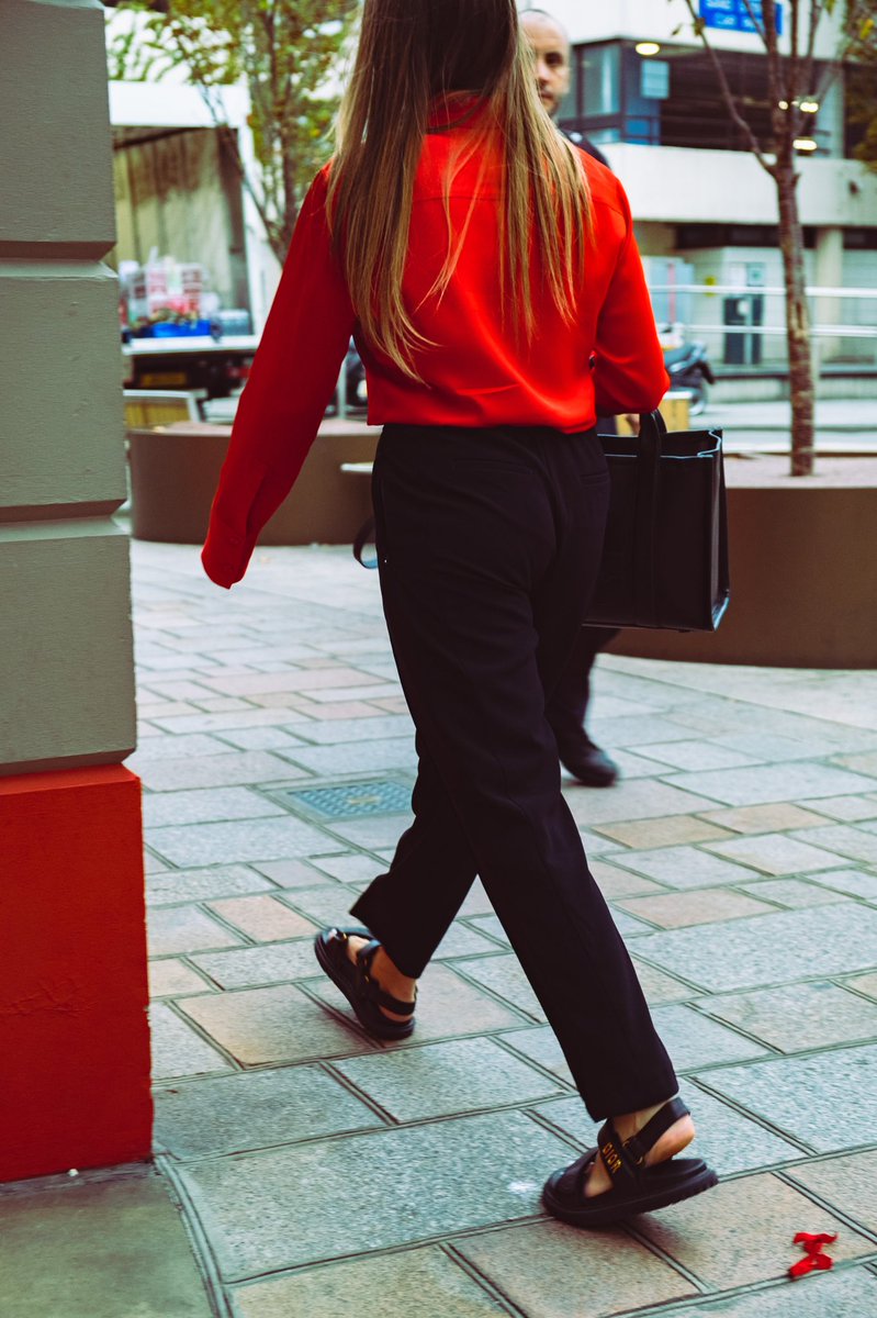 jerome_decanter's tweet photo. 🟥 R E D! Having a bit fun looking for matching colours in the street of St. Helier, Jersey 🇯🇪 
#jerseychannelislands #jerseyci #jerseysthelier #sthelierjersey #streetphotography #theislandbreak #fujifilmxt3 #fujilovers #matchingcolours #red https://t.co/Dlt5QC4GLP