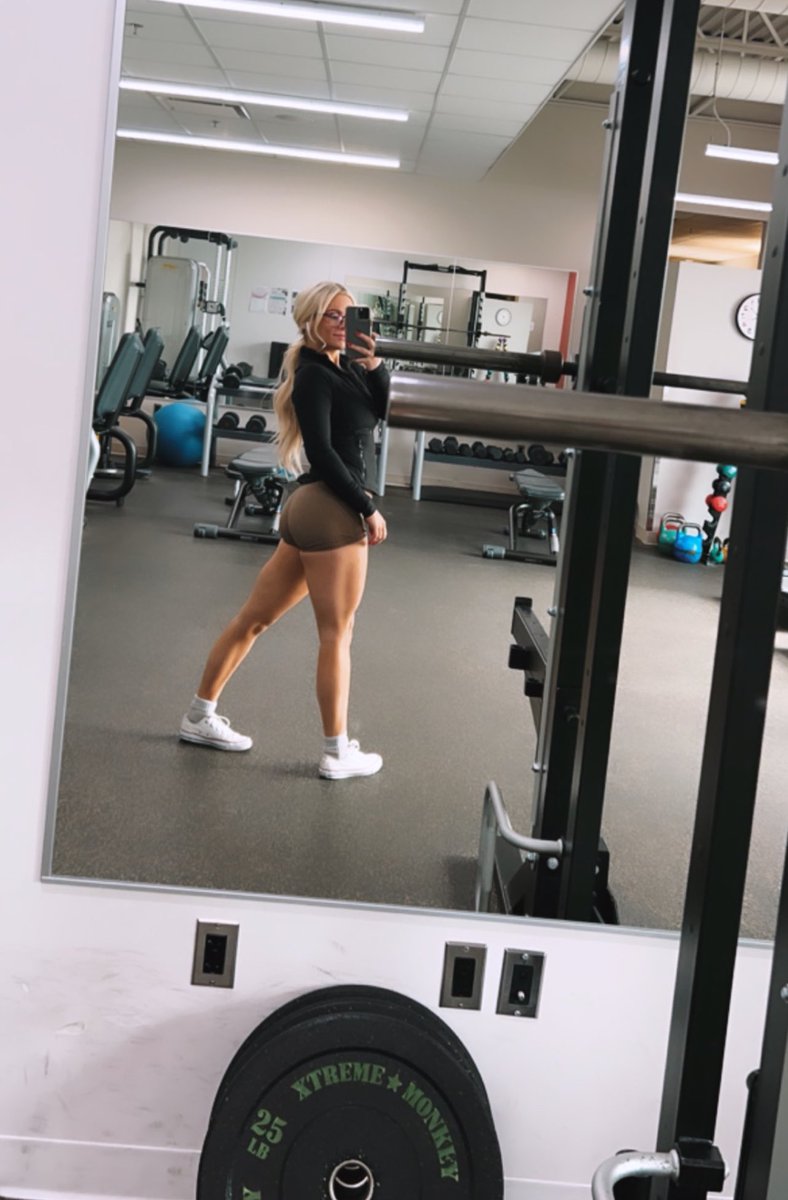 Liv tweet media