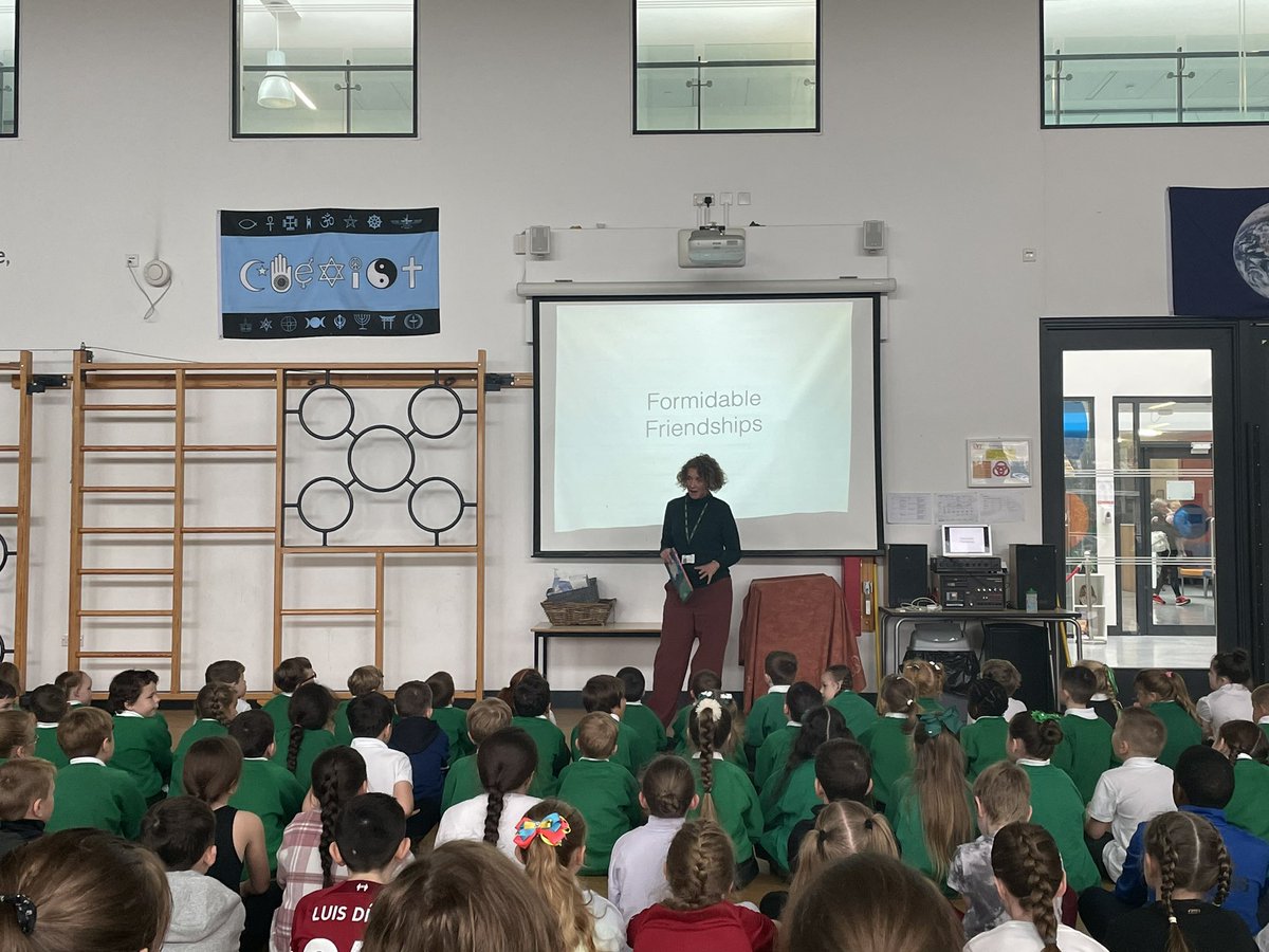 "Formidable Friendship" was the theme of today's whole school assembly, led by @MathsBozz we really admired the courage of the friends in the story !@svpprimary <a href="/Andreacurran15/">Andrea Curran FCCT</a>