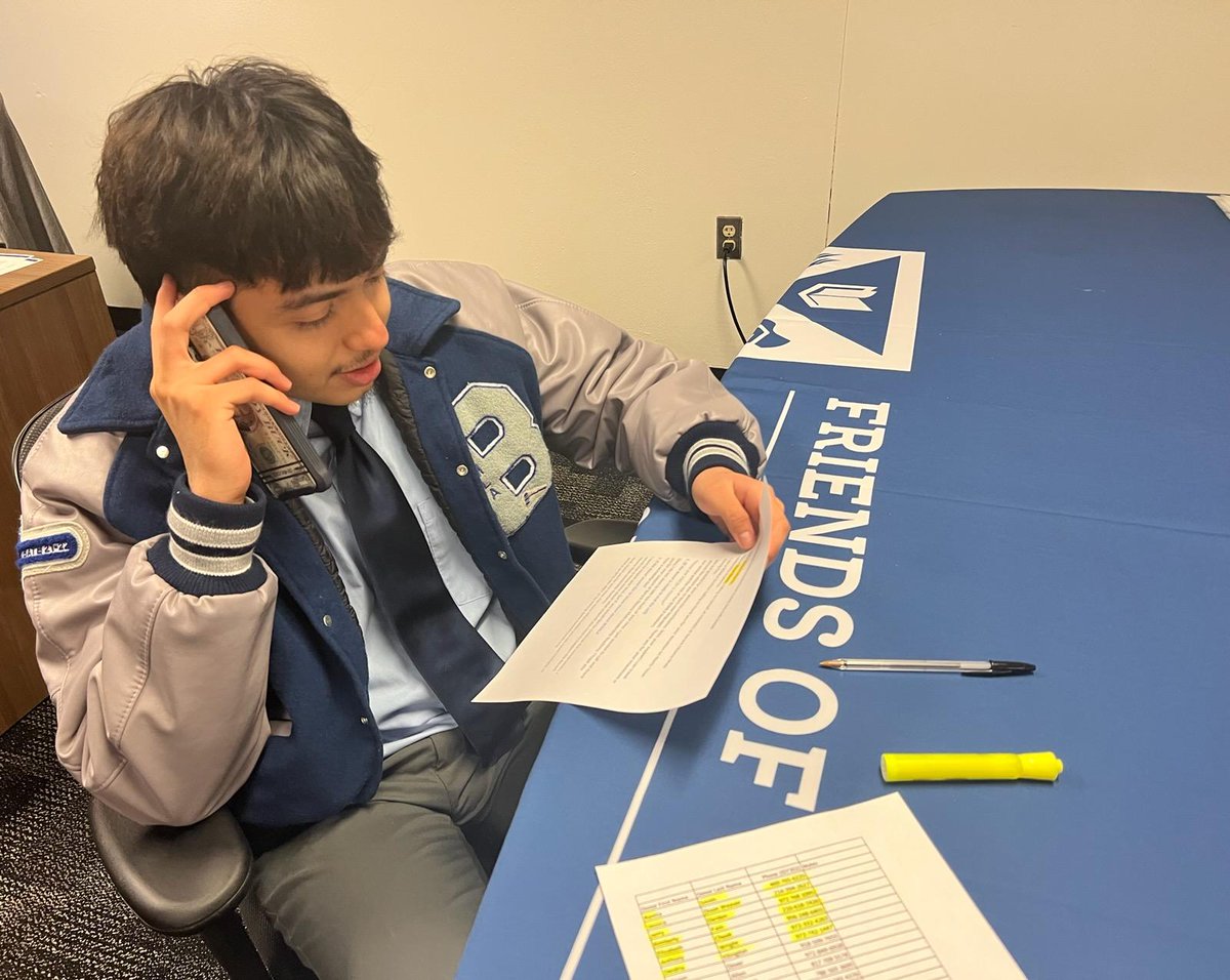 BOMLAFRIENDS's tweet photo. Brother Johnathan volunteered today to thank all of our donors who gave during North Texas Giving Day. #givewithpurpose #bomlafriends #bomla https://t.co/U30pMYLhTr