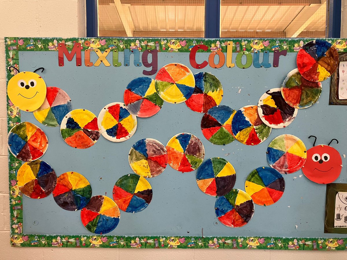 Crecora_NS's tweet image. Junior infants were busy experimenting with and mixing colours. We love how colourful their caterpillars are! They certainly brightened up our corridor today. #creativityisfun