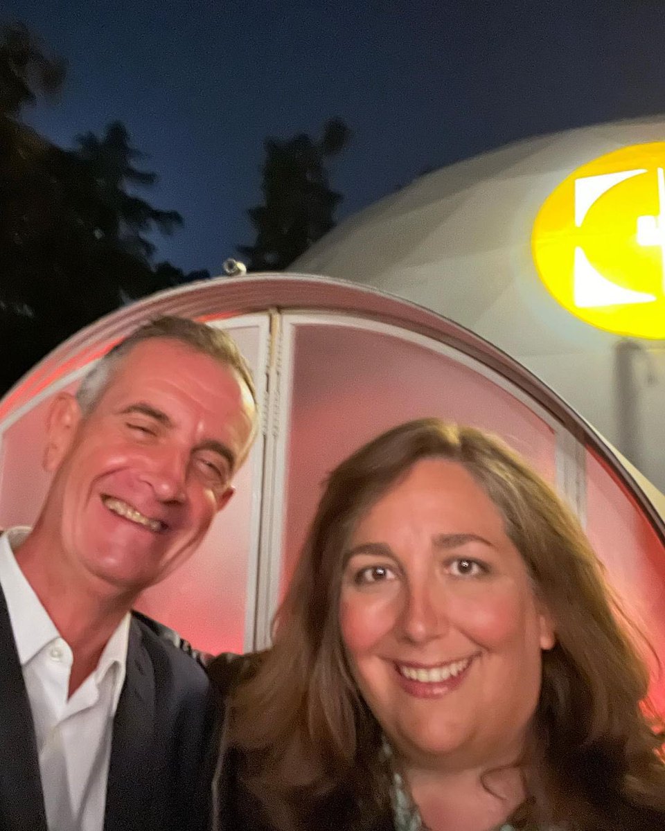 ojedathies's tweet photo. 3, 2, 1… Countdown for a very special event with @estebanjodar @ucb_iberia @AmgenSpain.
What an honor!
#evenity https://t.co/vRF3Mq5Tj5