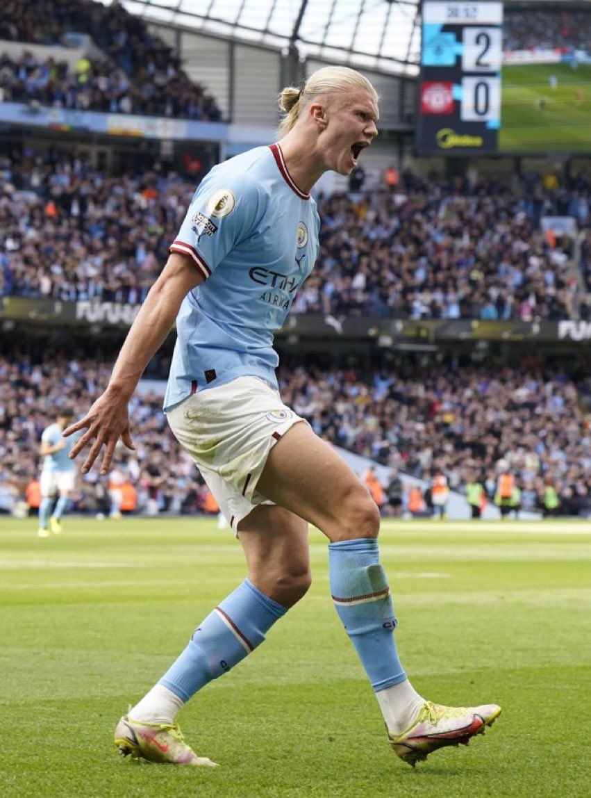 uSTADIUMSoccer's tweet photo. @erling is on a TEAR! He is on pace for a second straight hat trick for @ManCity !! Who can stop him?
#UCL #ManCity #Haaland #HeIsNotHuman https://t.co/nEnEoTAKss
