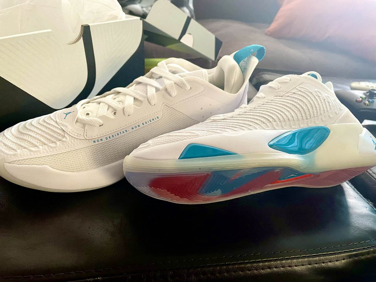 NextWaveJoe's tweet image. LUKAAAAAAAAAAAAAAAAAaaa… deep breath…AAAAAAAAAAAA!!! @luka7doncic @dallasmavs @Nike