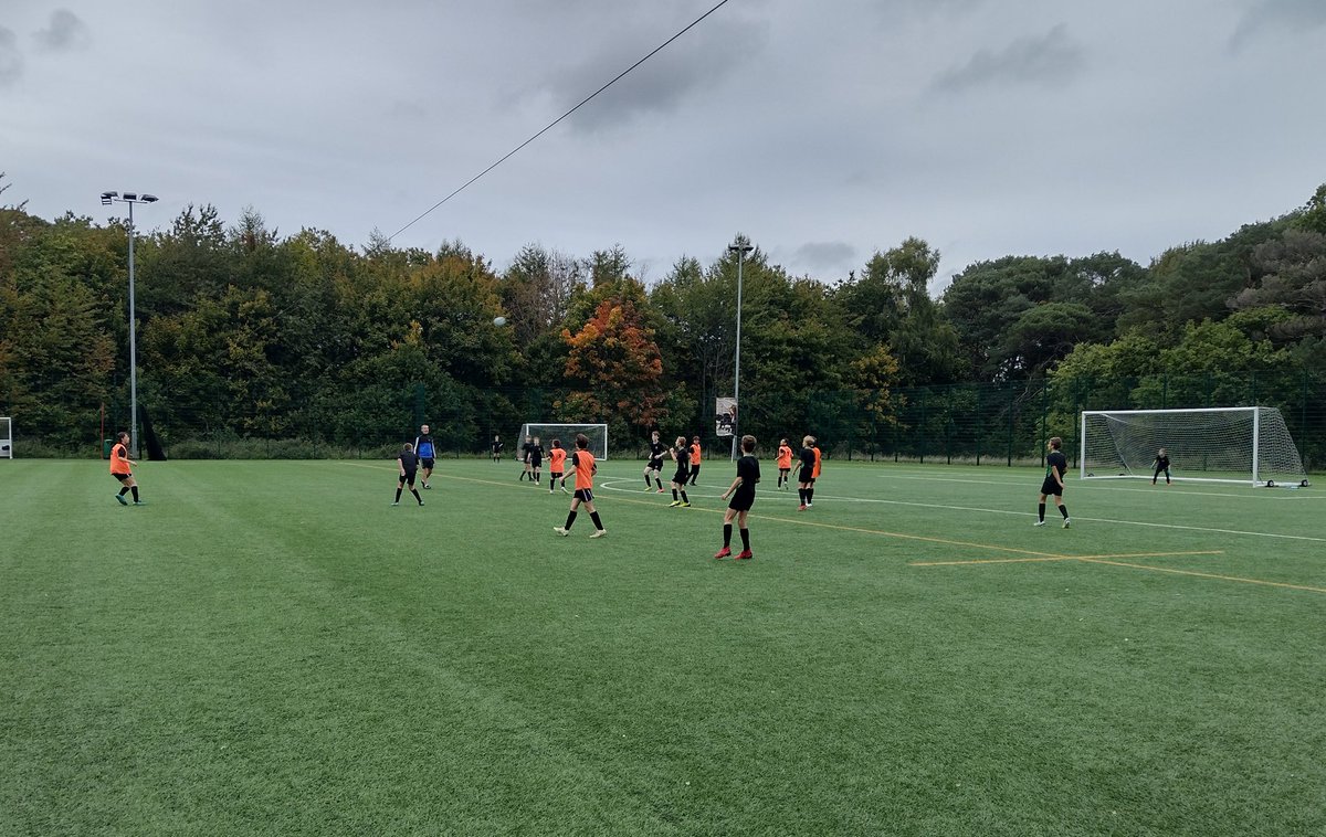 Finally Y8 showed great resilience to come from 3-0 down and almost steal the points against Bennett in their first ever 11 aside match!!