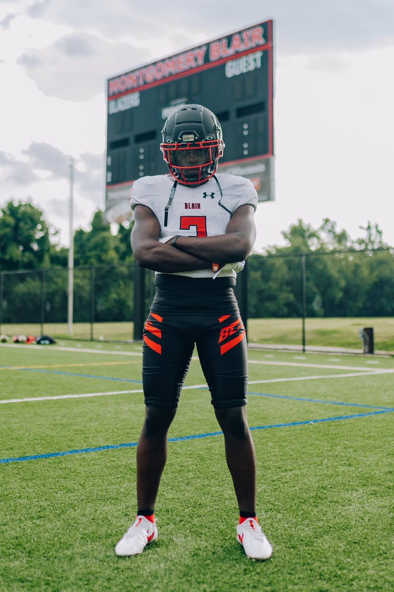 AvenWi11iams's tweet photo. Midseason Stats and Highlights
(Senior Year)
Offense:
10 Rec. 319 Yds 6TDs (31.9 Avg)
Defense:
9 Total Tackles
1 TFL 
4 PBUs
https://t.co/hscHc9GoOZ https://t.co/3flhdgpNSu