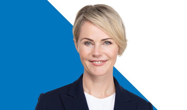 NatalieRickli's tweet photo. #Bundesratswahlen: Vielen Dank für den grossen Zuspruch! Ich möchte meine Arbeit im Regierungsrat ZH fortsetzen. Die Bevölkerung soll sich weiterhin auf ein hervorragendes Gesundheitswesen verlassen können. Deshalb stehe ich für eine Bundesratskandidatur nicht zur Verfügung. https://t.co/KgGS0lhzuM