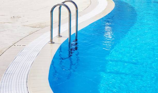 Sunshine_Pools's tweet photo. Here's a historical fact! In 1915, the oldest known concrete pool was built in Texas and is called the Deep Eddy. https://t.co/g4tengn6e4