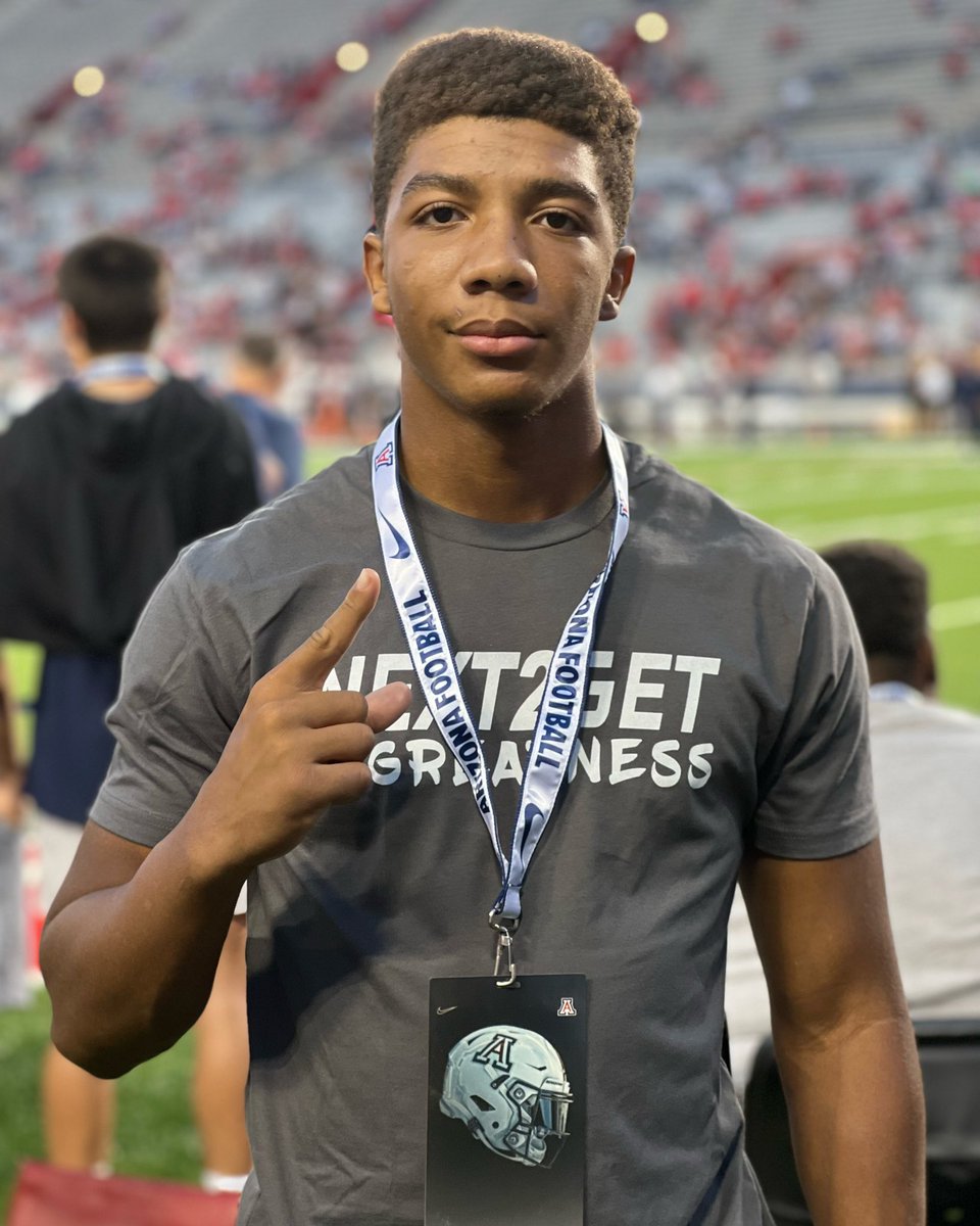 next2get_n2g's tweet photo. It’s all about the process! #next2get Greatness! What are you NEXT2GET?
@TeamVertimax @DeVonFranklin @SHAQ
#youthfootball #highschoolfootball #youthsports #highschoolsports #playbig #workhardstayhumble #putinthework #doyourbest https://t.co/flLJkPdW5z