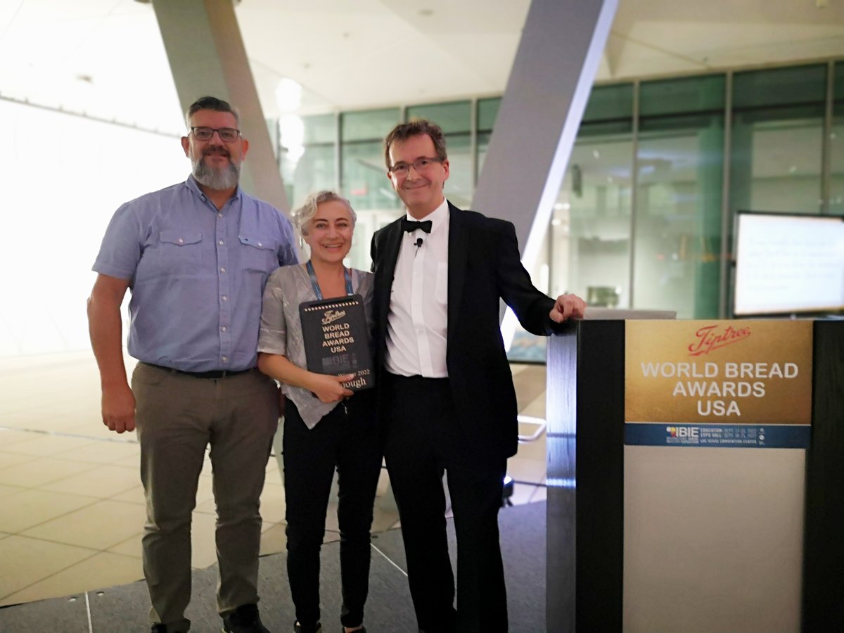 breadawardsUSA's tweet photo. SOURDOUGH WINNERβ¨β¨
Congratulations Guy! π
Loaf: Glorious Bastard
Baker: Guy Frenkel
Location: Ceor Bakery in Santa Fe Springs, California
@tiptree
@BakingExpo
#BreadAwardsUSA #Bread #Baking #Breadmaking https://t.co/OVlevyuaXg